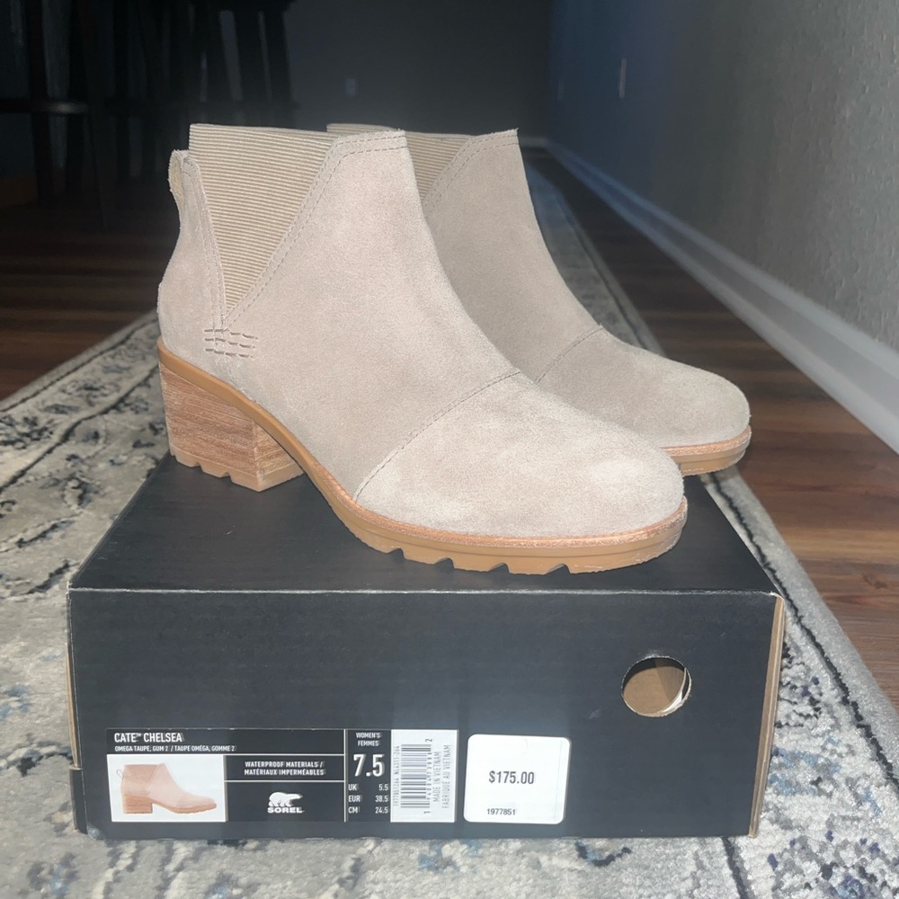 Sorel Cate Chelsea Boot